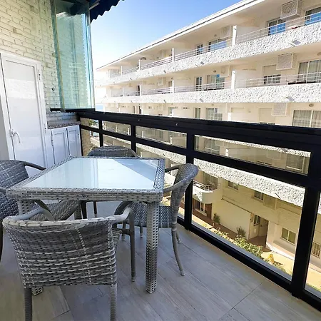 別荘 Skol 350. Great 2 Bedroom In Skol