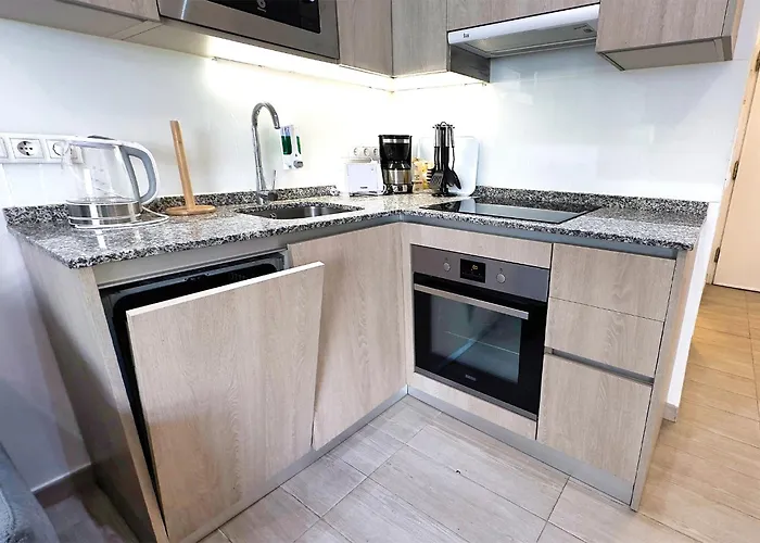 Skol 350. Great 2 Bedroom In Skol Semesterbostad